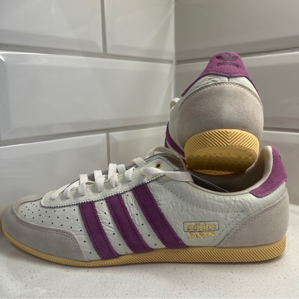 Adidas Women’s Adidas Japan Shoes Size 11 in Off White/Rich Mauve/Orange Tint
